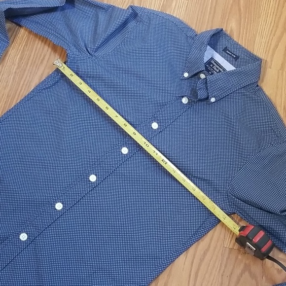 2 Abercrombie and Fitch shirts xs - Picture 3 of 10